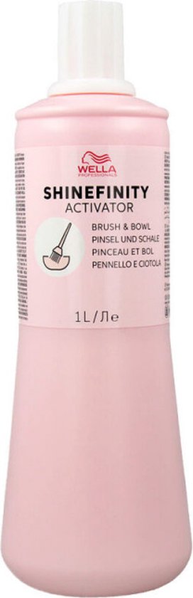 Wella ShineFinity Activator Brush & Bowl