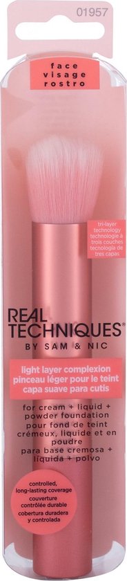 Real Techniques Light Layer Foundation Brush