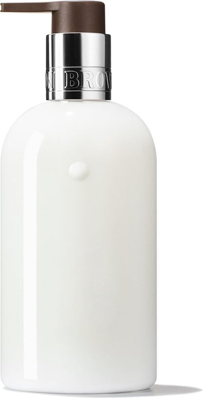 Molton Brown Delicious Rhubarb & Rose Handlotion 300ml