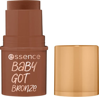 essence Baby Got Bronze Bronzing Stick 40 Hazelnut Hug 5,5 gr