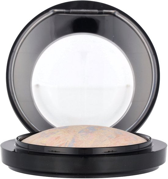MAC Mineralize Skinfinish Natural 10 g - Lightscapade