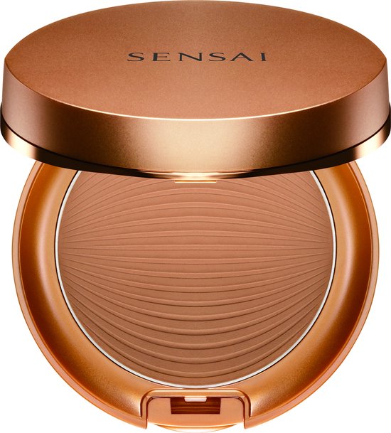 SENSAI Silky Bronze Getinte dagcrème 8.5 ml
