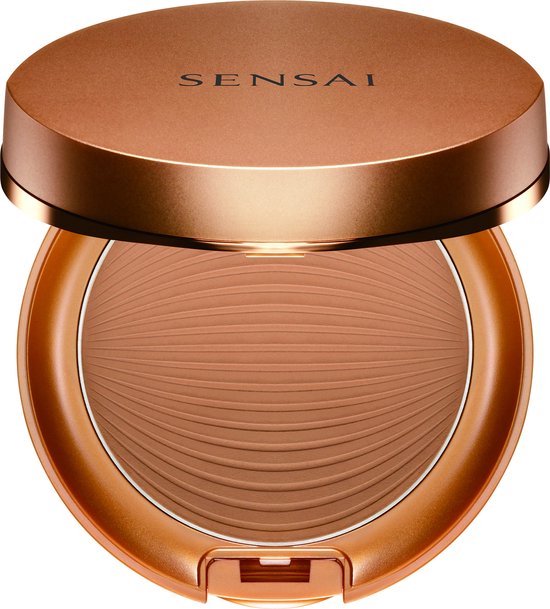 SENSAI Silky Bronze Getinte dagcrème 8.5 ml