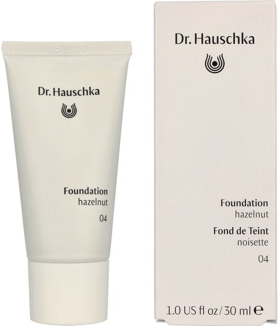 Dr. Hauschka Foundation 30 ml - #04 Hazelnut