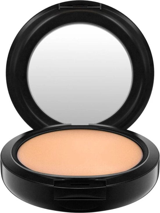 MAC Studio Fix Powder Plus Foundation - Matte finish - C5.5